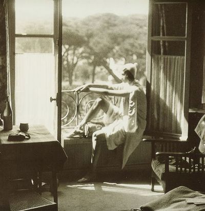 Lartigue Renee Perle window