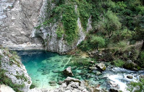 Fontaine-de-vaucluse